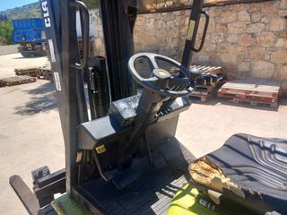 Clark 2001 Clark CDP 30H 3t Diesel Triplex – 840 ώρες-thumb-6