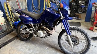 Yamaha XT 600E 2001 χωρίς χαρτιά μόνο για ανταλλακτικά