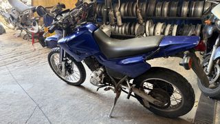 Yamaha XT 600E 2001 χωρίς χαρτιά μόνο για ανταλλακτικά-thumb-1