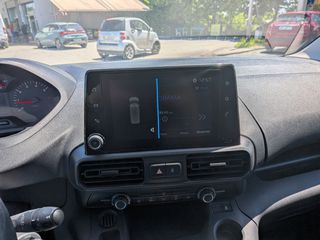 Peugeot Partner 2019-thumb-9