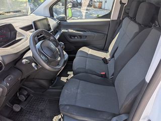 Peugeot Partner 2019-thumb-10