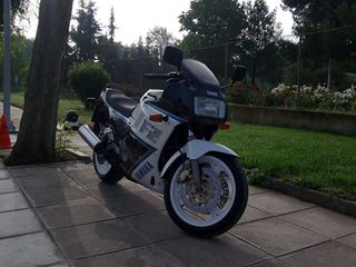 Yamaha FZ 750 1987