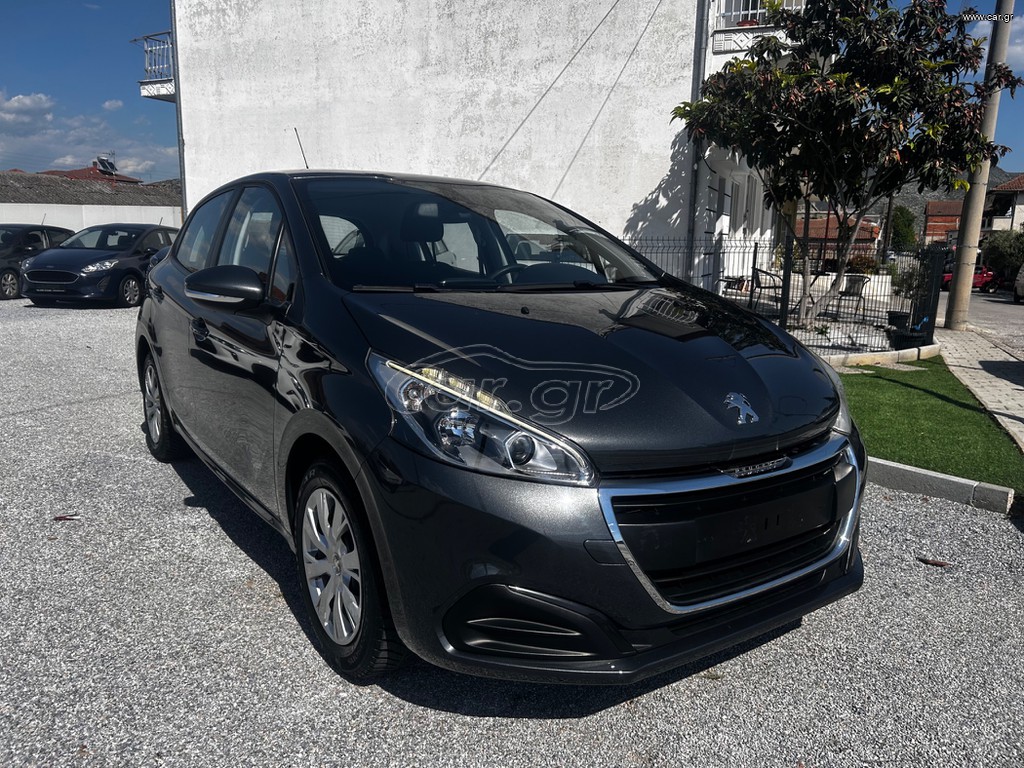 Peugeot 208 2016