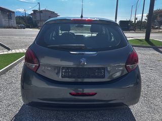 Peugeot 208 2016-thumb-5