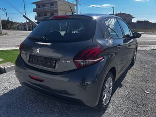 Peugeot 208 2016-thumb-6