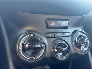 Peugeot 208 2016-thumb-11