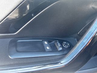 Peugeot 208 2016-thumb-14