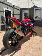 Honda CBR 1000RR 2021 sp-thumb-1
