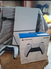 PlayStation 5-thumb-1