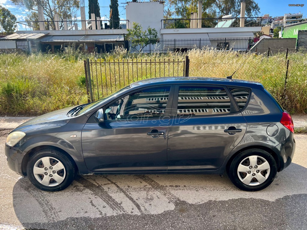 Kia Ceed / cee'd 2009 CEED 1.4 109HP