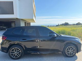 Bmw X1 2023 X DRIVE 20D M PAKET*HEAD UP*SHADOW LINE*-thumb-5