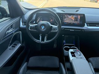 Bmw X1 2023 X DRIVE 20D M PAKET*HEAD UP*SHADOW LINE*-thumb-11