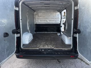Renault Trafic 2015 Diesel Euro 5-thumb-5