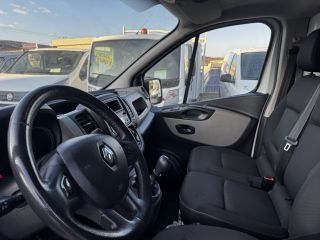 Renault Trafic 2015 Diesel Euro 5-thumb-12