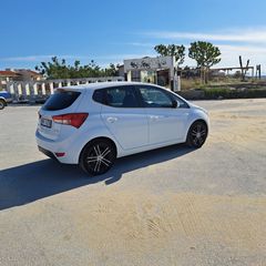 Hyundai ix20 2016-thumb-1