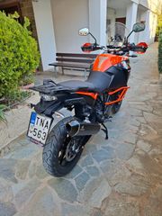 KTM 1090 Adventure 2017-thumb-10