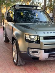 Land Rover Defender 2021 D240 SE 110 360/Meridian-thumb-3