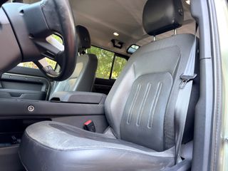 Land Rover Defender 2021 D240 SE 110 360/Meridian-thumb-12