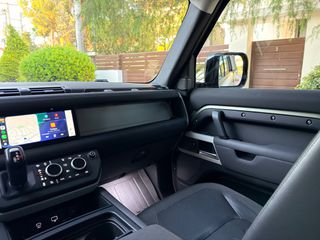 Land Rover Defender 2021 D240 SE 110 360/Meridian-thumb-20