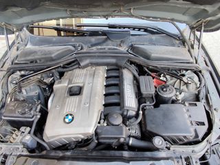Bmw 525 2006 E60-thumb-10