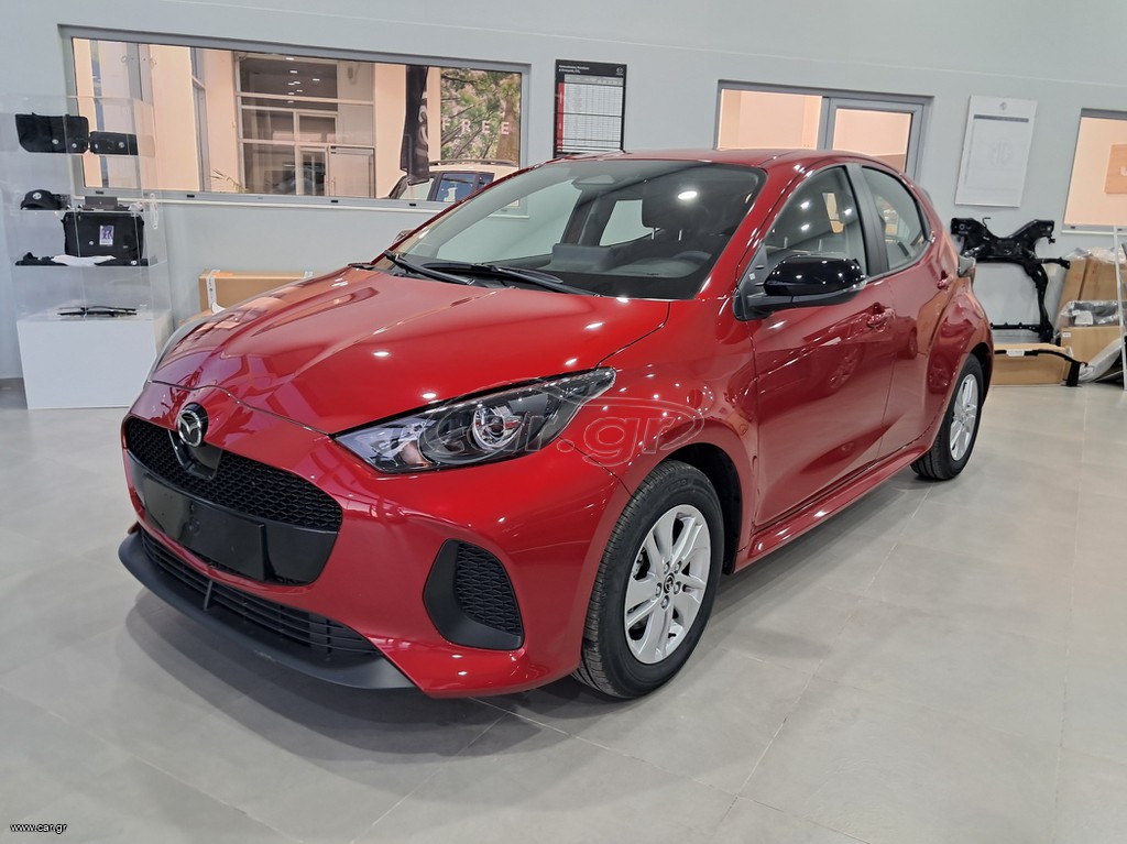 Mazda 2 Hybrid 2026 Center line