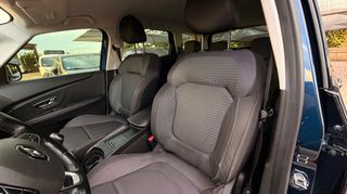 Renault Scenic 2017-thumb-21