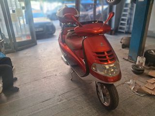 Piaggio Hexagon 250 2003-thumb-3