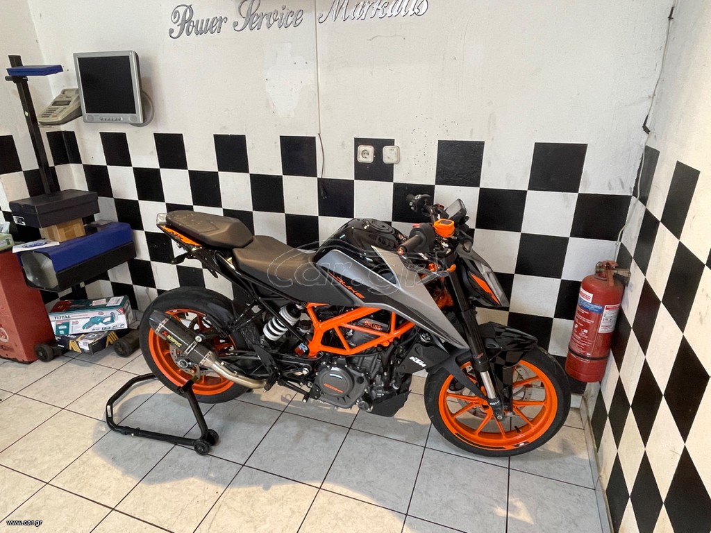 KTM 390 Duke 2022