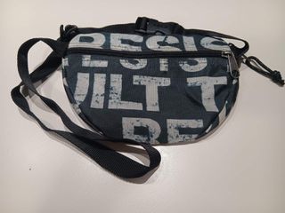 τσαντακι  eastpak-thumb-1