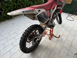 Honda CRF 250R 2008-thumb-2
