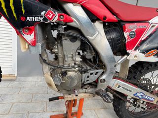 Honda CRF 250R 2008-thumb-6