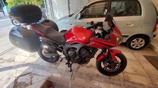 Τριβάλιτσο για YAMAHA FAZER 600 S2 KAPPA μαζί με τα Κάγκελά τους. Κεντρικη 46LT - Πλαϊνές 40LT