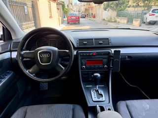 Audi A4 2008-thumb-13