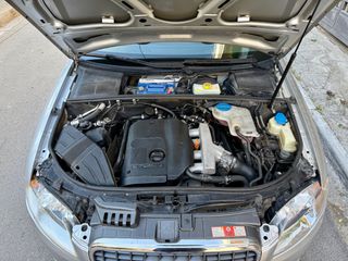 Audi A4 2008-thumb-17