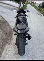 Suzuki GSXR 1000 2008 K8-thumb-2