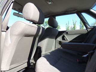 Subaru Legacy 1992 1.8 16V - GL  "ΙΣΤΟΡΙΚΟ" σε Άριστη Κατάσταση-thumb-16