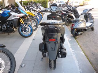 Voge SR16 125 2026 ACC-thumb-5