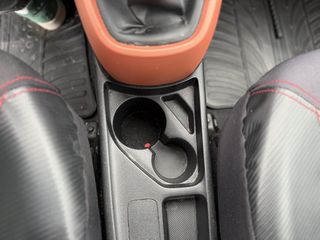 Hyundai i 10 2015 1.0 YES!_EURO6-thumb-22
