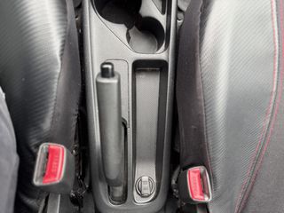 Hyundai i 10 2015 1.0 YES!_EURO6-thumb-23