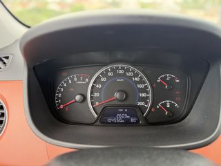 Hyundai i 10 2015 1.0 YES!_EURO6-thumb-15