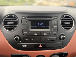 Hyundai i 10 2015 1.0 YES!_EURO6-thumb-17