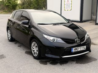 Toyota Auris 2014 1.33 Active-thumb-2