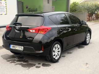 Toyota Auris 2014 1.33 Active-thumb-3