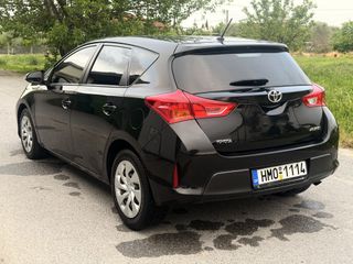 Toyota Auris 2014 1.33 Active-thumb-5
