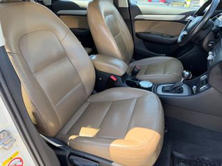 Audi Q3 2012 2.0TDI 177PS STRONIC QUATTRO-thumb-6