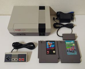 Nintendo Entertainment System + 2 Παιχνίδια