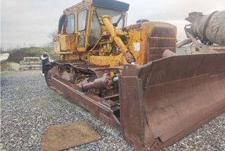 Εκσκαφέας Με Ερπύστριες CAT 1980 CAT D8K με κινητήρα CAT D342