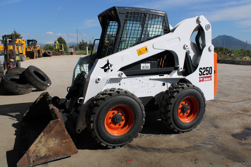 Φορτωτάκι CAT 2006 BOBCAT S 250