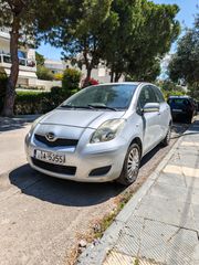 Daihatsu Charade 2012