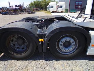 Volvo 2019 FH4 460-thumb-5